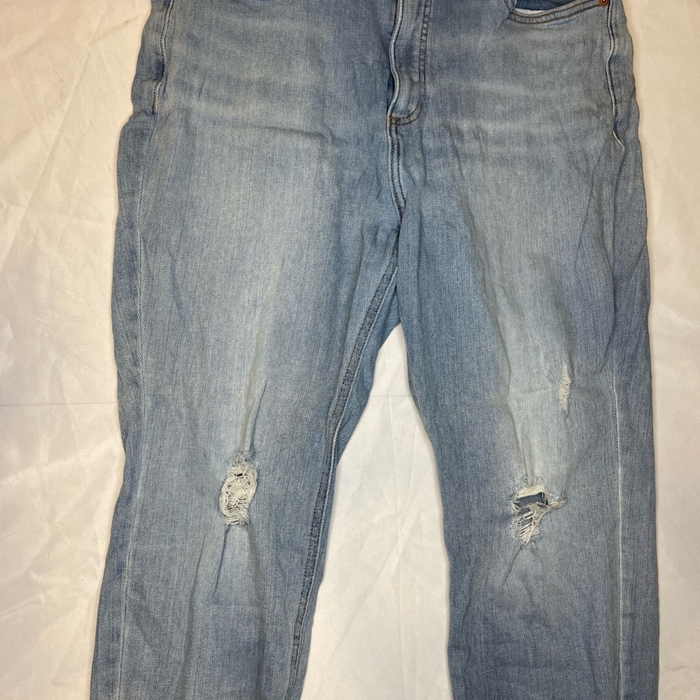 High rise blue jeans